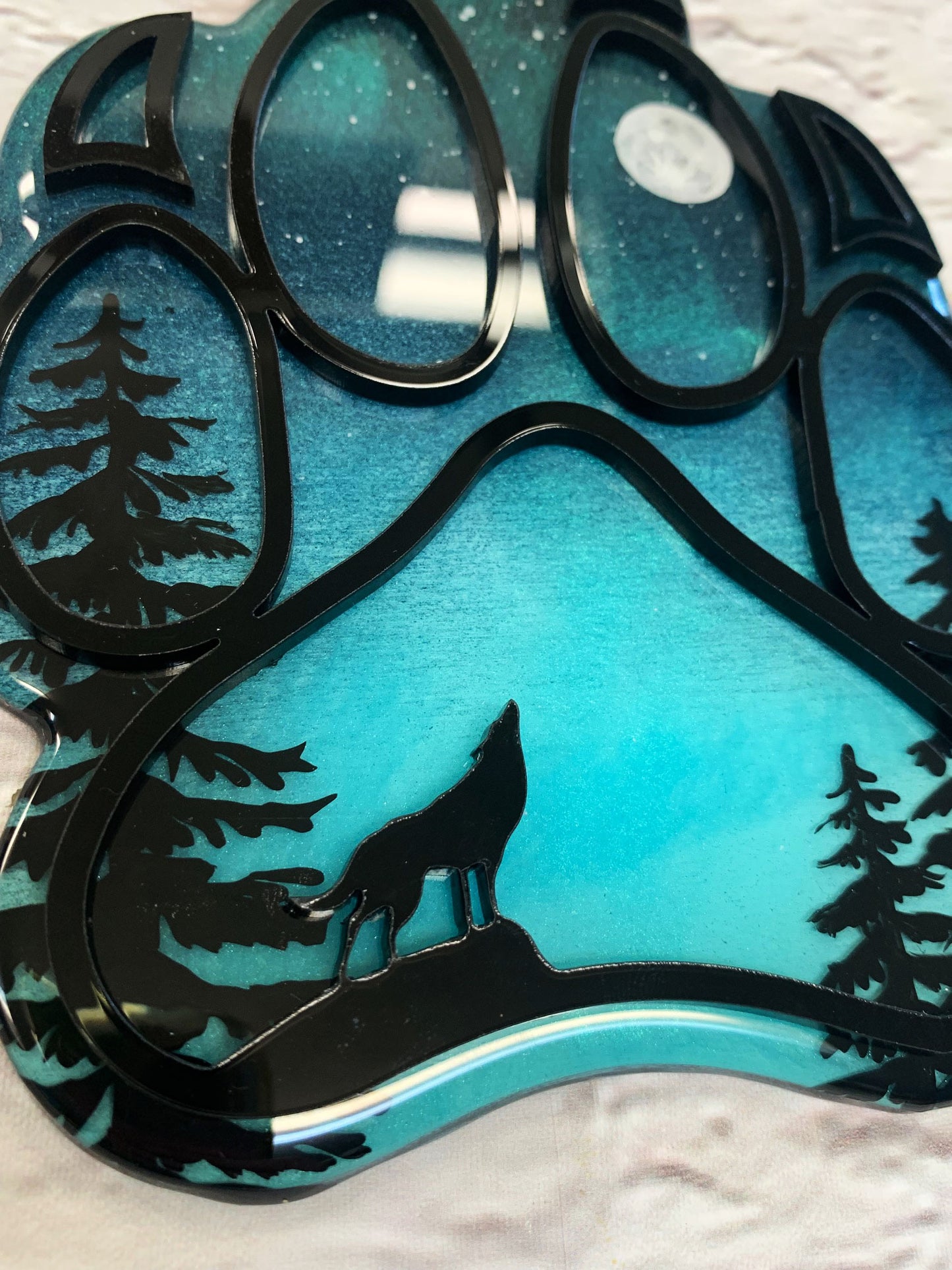 Full Moon Mini Wolf Paw Northern Lights Resin Art