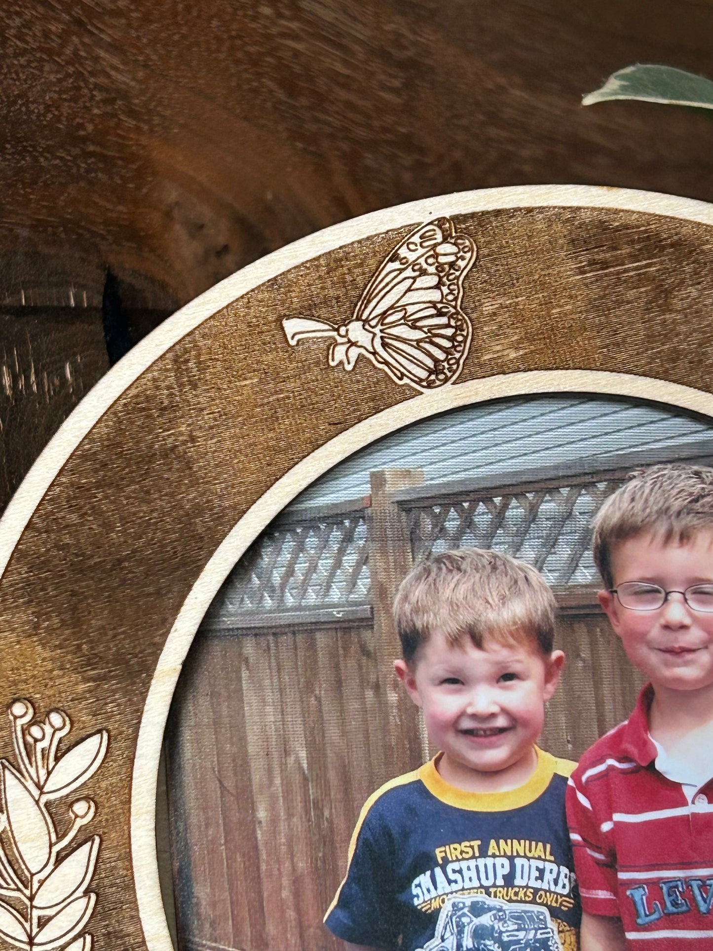 Engraved Asters and Butterfly Wooden Photo Frame