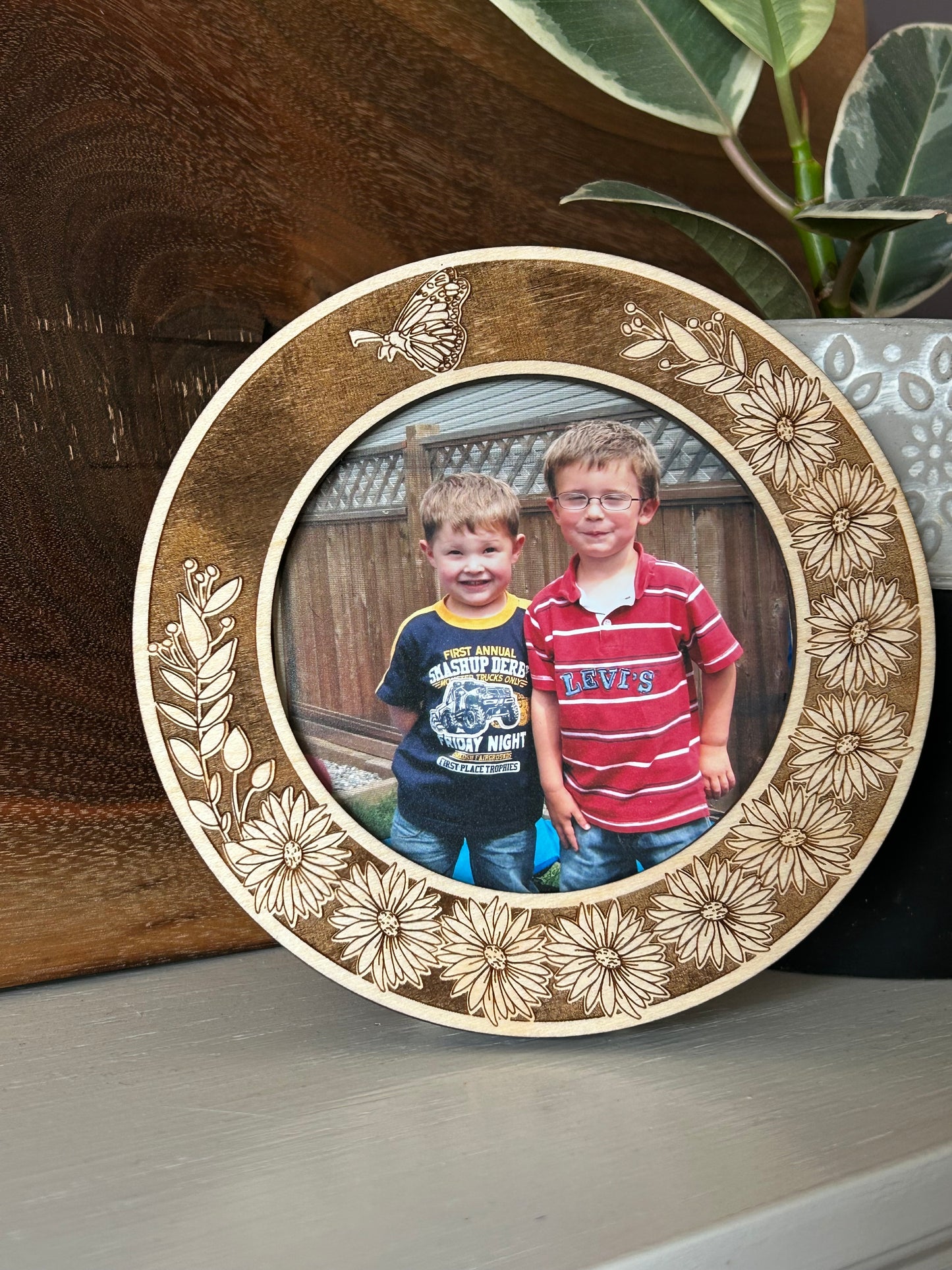 Engraved Asters and Butterfly Wooden Photo Frame