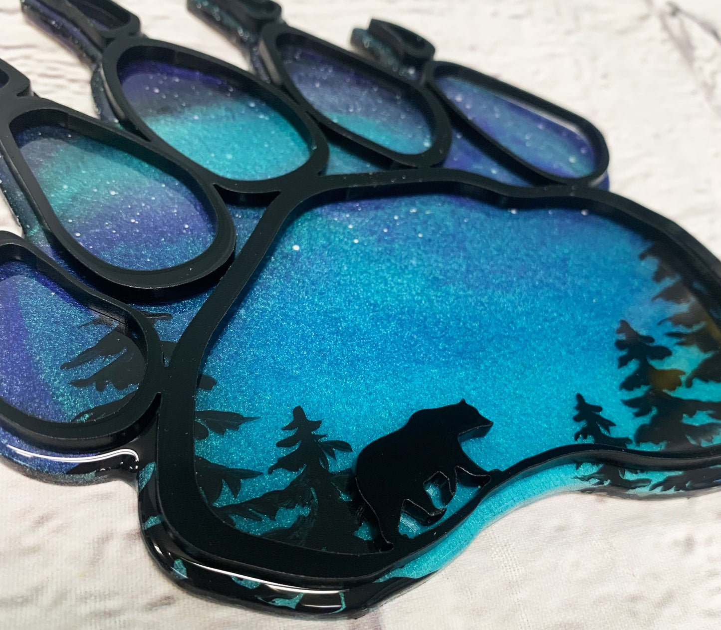 Mini Bear Paw Northern Lights Resin Art