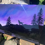 Kiore Northern Lights Wolf Resin Art